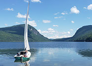 Have you ever sailed?  Enjoy a breathtaking sail on Lake Willoughby on our ODay.  Avaialble at Kent's Family Cottage and Bunk House rental only!